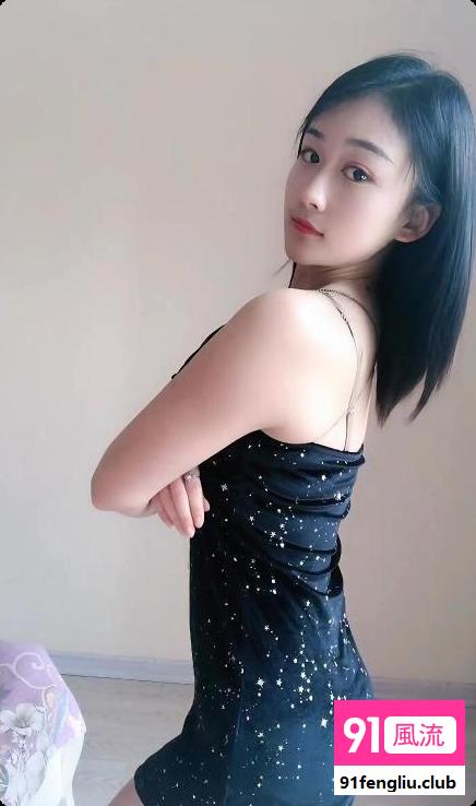 性感小蛮腰萌萌
